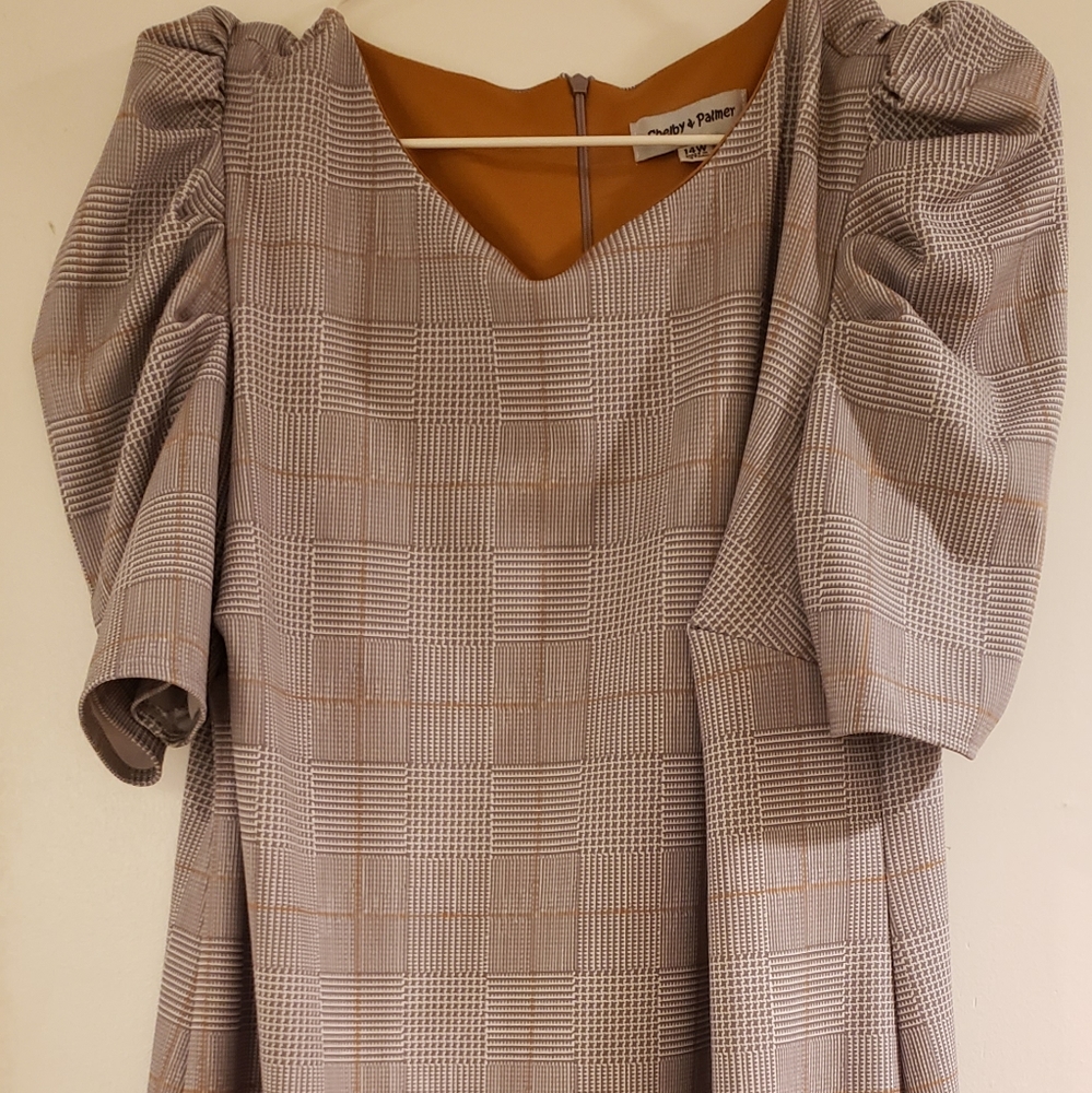 Plaid / stripped dress